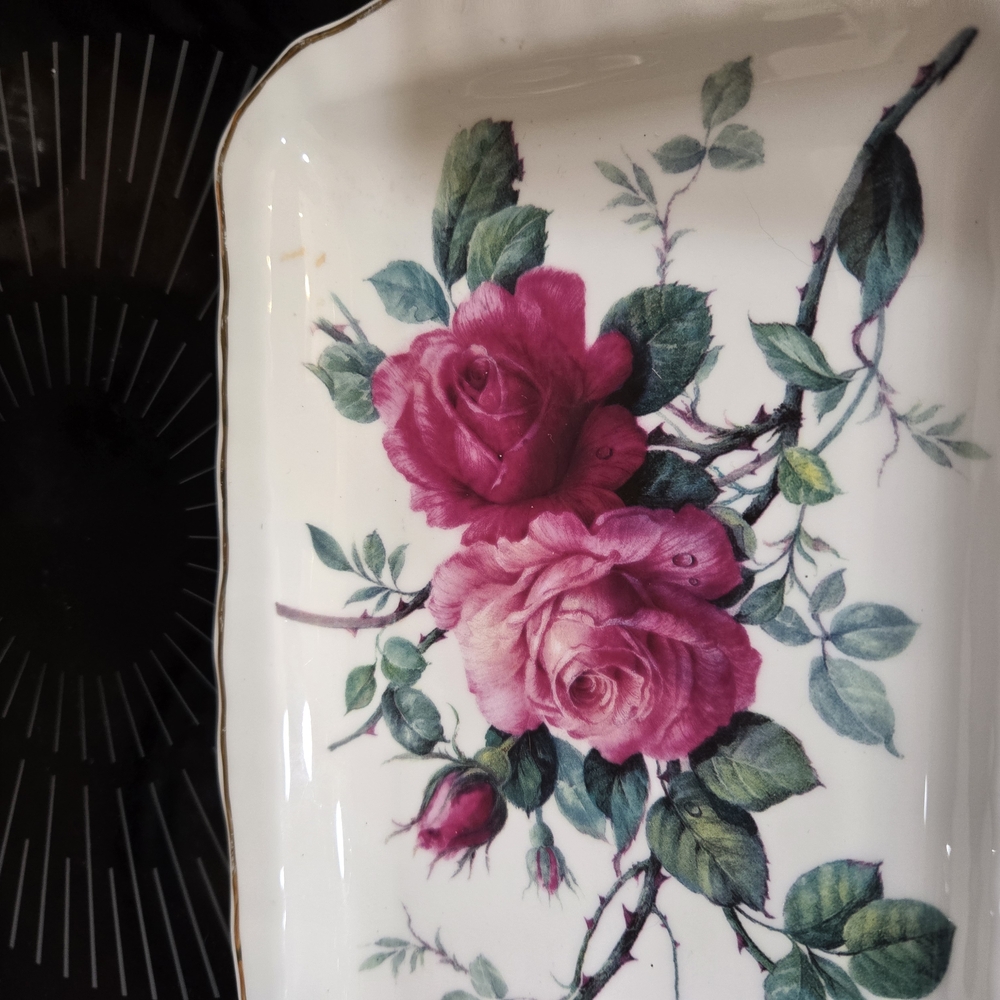 Floral Rectangular Tray with Pink Roses - Picture 3 of 4